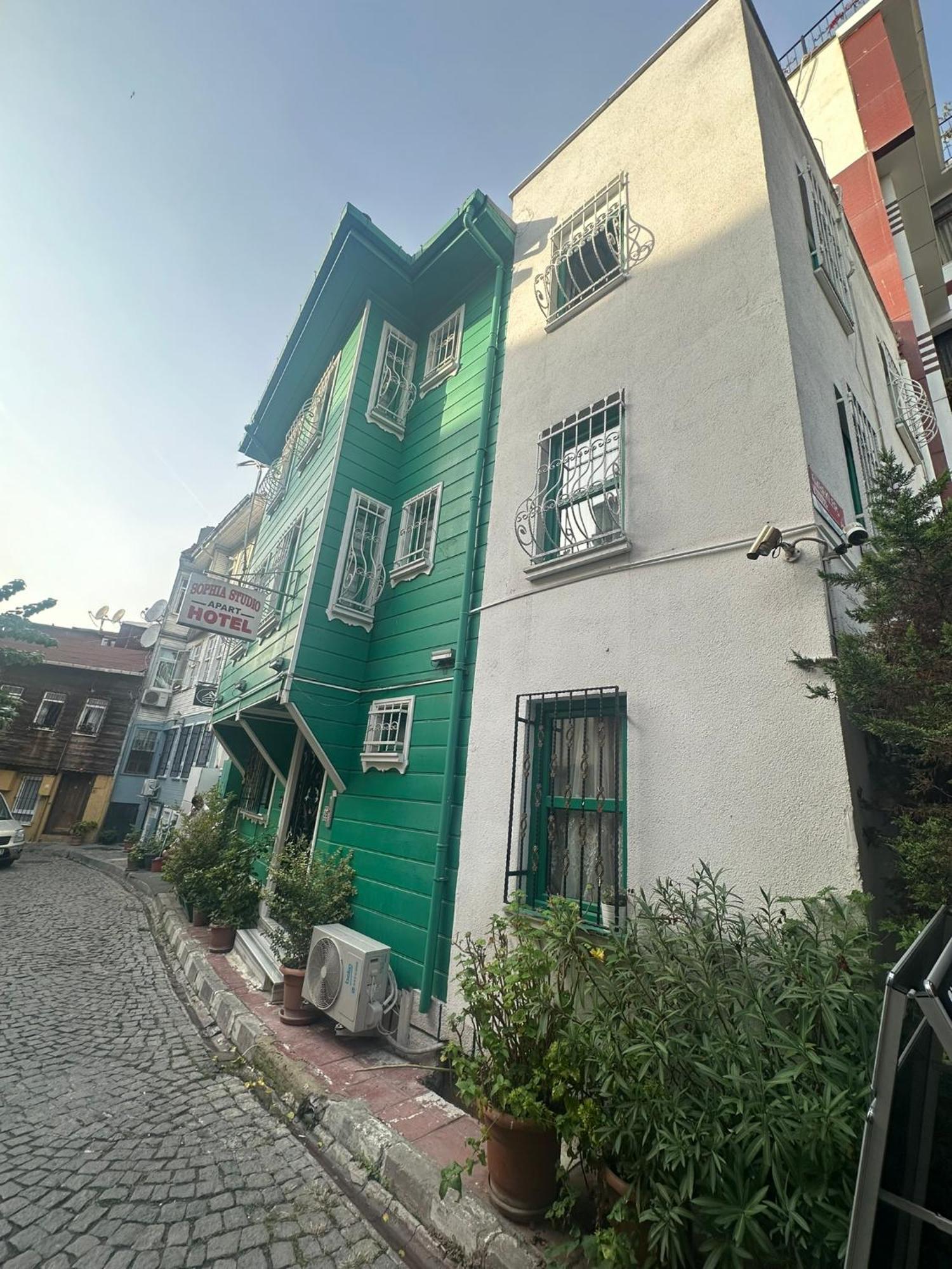 Sophia Studio Apart Hotel - Istanbul — Photos 1